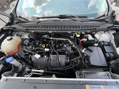 Used 2018 Ford Edge SE image 22