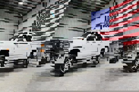 Used 2018 Chevrolet Silverado 2500 LTZ w/ LTZ Plus Package image 1