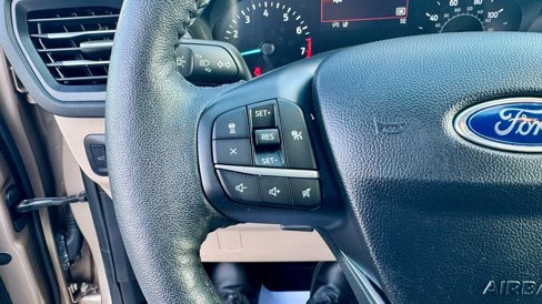 Certified 2020 Ford Escape SEL image 27
