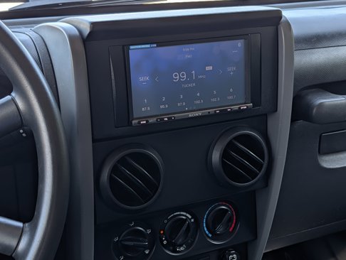Used 2007 Jeep Wrangler X image 17