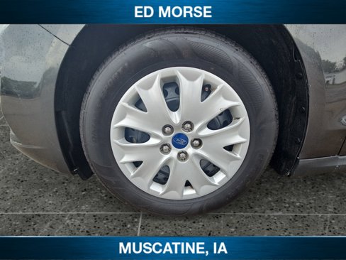Used 2020 Ford Fusion S image 9
