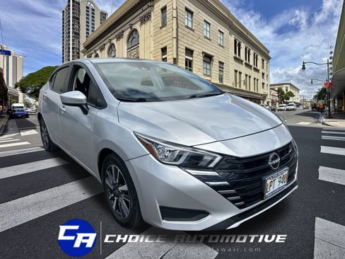 Used 2023 Nissan Versa SV image 10