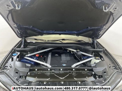 Used 2020 BMW X5 sDrive40i w/ Premium Package image 11