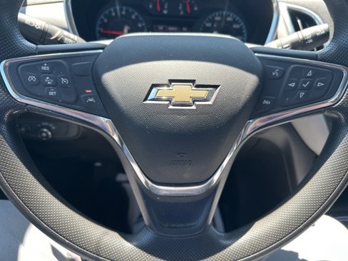 Used 2020 Chevrolet Equinox LS w/ LS Convenience Package image 25