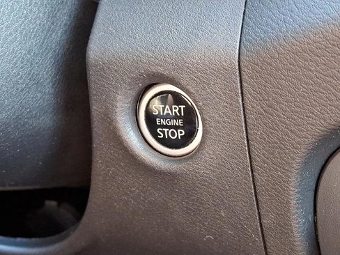 Used 2023 Nissan Frontier PRO-4X w/ Pro Convenience Package image 24
