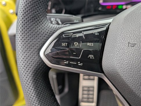 Used 2022 Volkswagen GTI Autobahn image 23