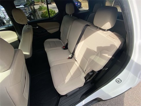 Used 2022 Chevrolet Traverse LS w/ Midnight/Sport Edition image 24