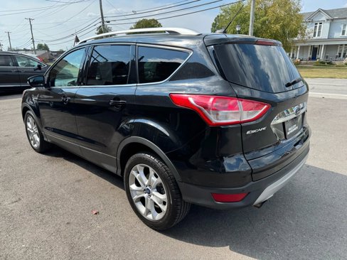 Used 2015 Ford Escape Titanium image 9