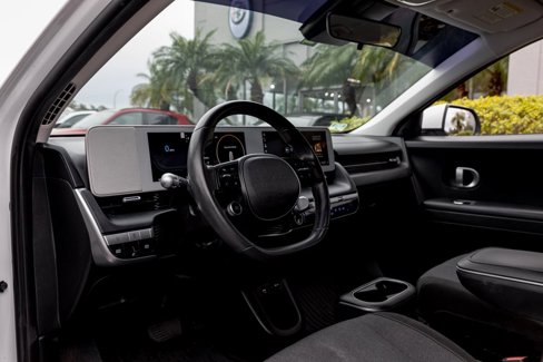 Used 2022 Hyundai Ioniq 5 SE image 23