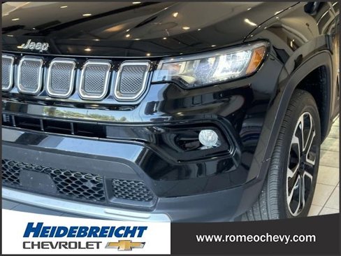 Used 2022 Jeep Compass Limited image 7