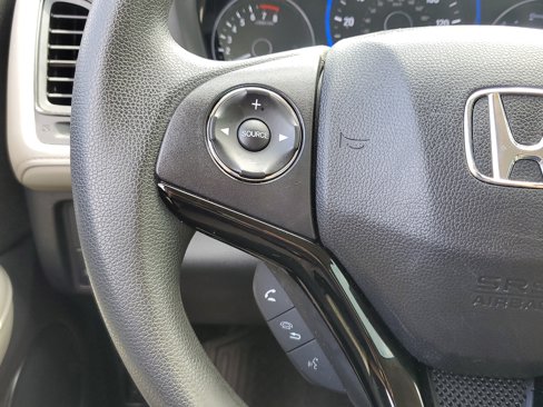 Used 2021 Honda HR-V LX image 27