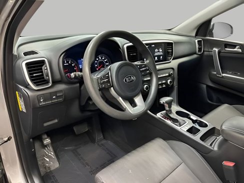 Used 2021 Kia Sportage LX image 17