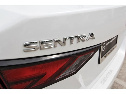 Used 2024 Nissan Sentra SV image 28