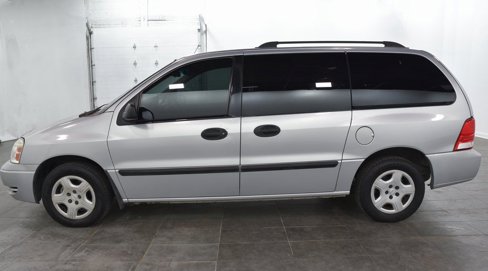 Used 2007 Ford Freestar SE image 4