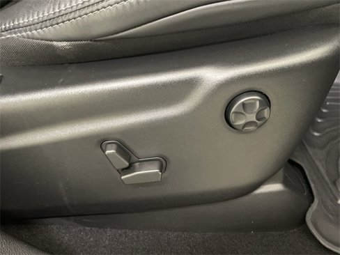 Used 2021 Jeep Grand Cherokee SRT image 21