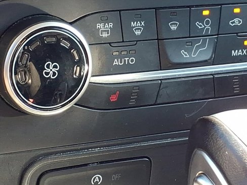 Used 2018 Ford EcoSport SE w/ SE Convenience Package image 2