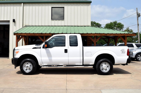 Used 2013 Ford F250 XL w/ PWR Equipment Group image 2