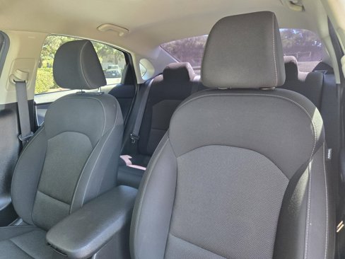 Used 2022 Kia Forte LXS w/ LXS Technology Package image 21
