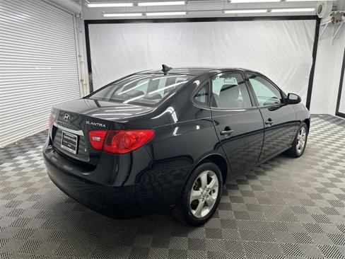Used 2010 Hyundai Elantra SE image 5