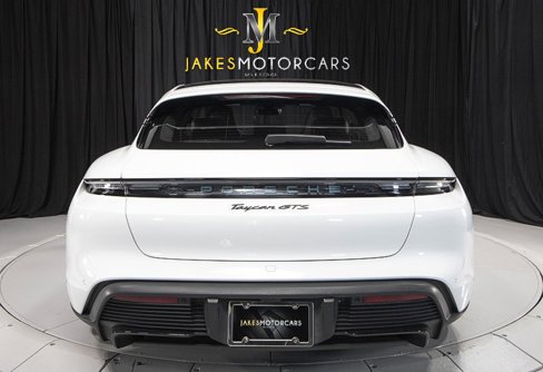 Used 2023 Porsche Taycan GTS image 4