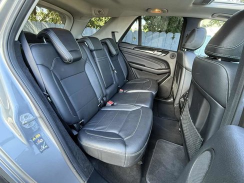 Used 2015 Mercedes-Benz ML 350 4MATIC image 10