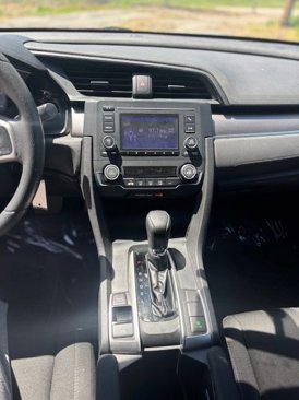Used 2018 Honda Civic LX image 10