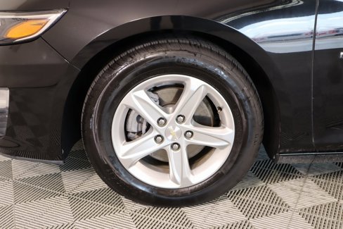 Used 2023 Chevrolet Malibu LT image 17