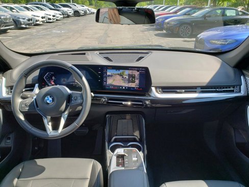 Used 2024 BMW X1 xDrive28i image 13