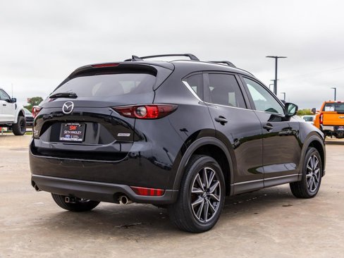 Used 2018 MAZDA CX-5 Touring w/ Preferred Equipment Package image 12