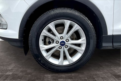 Used 2018 Ford Escape SE image 34