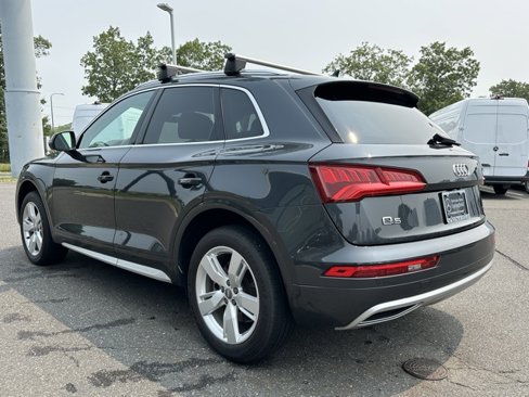 Used 2019 Audi Q5 2.0T Premium Plus w/ Premium Plus Package image 5