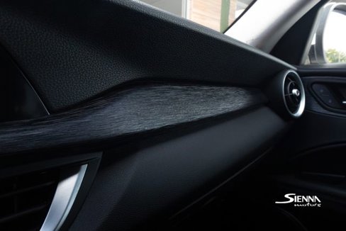 Used 2020 Alfa Romeo Stelvio image 35