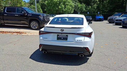 Used 2022 Lexus IS 350 F Sport w/ Navigation Package image 7