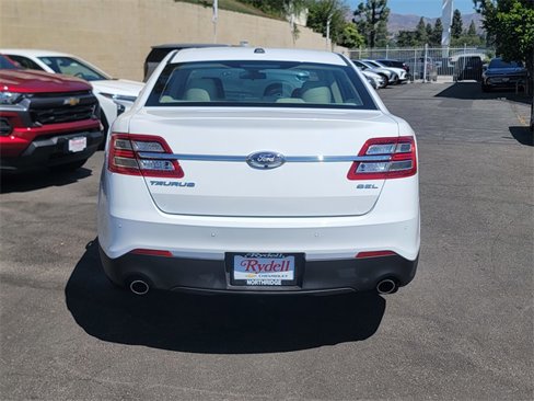 Used 2019 Ford Taurus SEL w/ Equipment Group 201A image 7