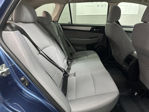Used 2019 Subaru Outback 2.5i Premium image 36