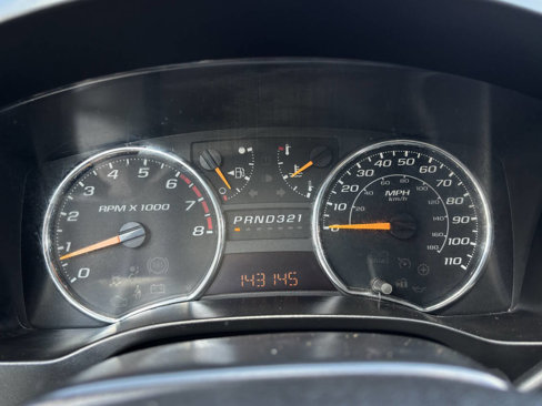 Used 2011 GMC Canyon SLE image 25