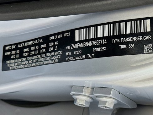Used 2022 Alfa Romeo Giulia Ti image 33