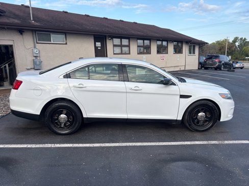 Used 2013 Ford Taurus Police Interceptor AWD image 2