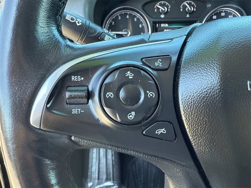 Used 2018 Buick Enclave Premium image 32