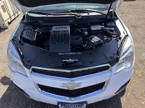 Used 2011 Chevrolet Equinox LT image 14