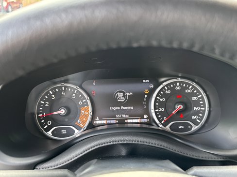 Used 2022 Jeep Renegade Limited image 31