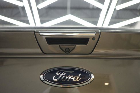 Used 2019 Ford F150 Lariat w/ Equipment Group 502A Luxury image 12
