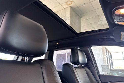 Used 2020 Jeep Grand Cherokee Limited X image 19