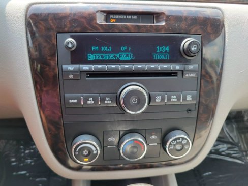 Used 2016 Chevrolet Impala Limited LS image 8