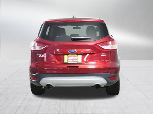 Used 2015 Ford Escape SE image 6