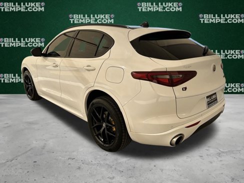Used 2021 Alfa Romeo Stelvio Ti w/ Nero Edizione image 11