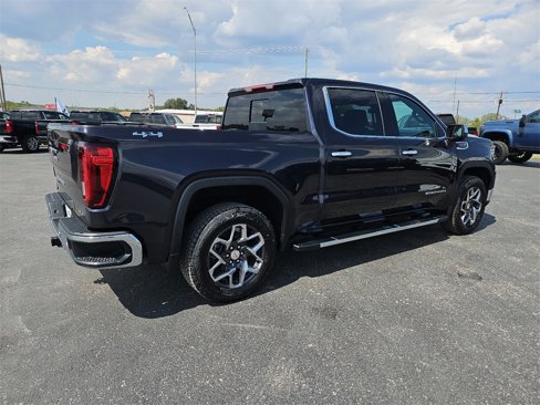New 2026 GMC Sierra 1500 SLT w/ SLT Premium Package image 7