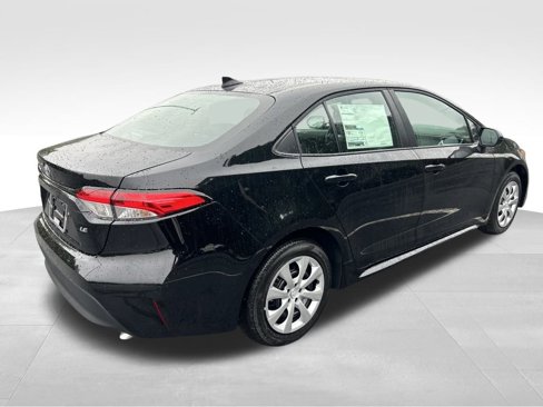 New 2026 Toyota Corolla LE image 5