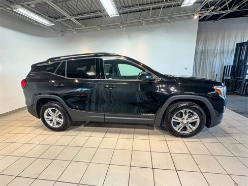 Used 2018 GMC Terrain SLE w/ Driver Convenience Package image 6