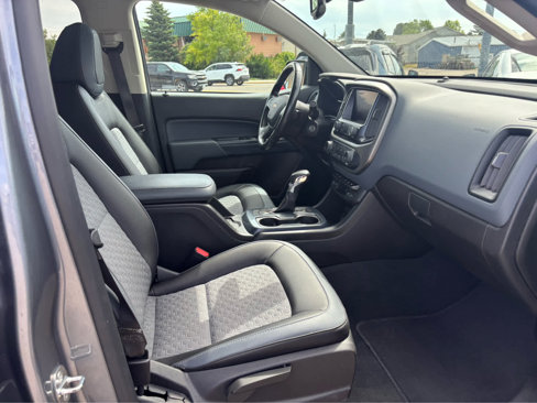 Used 2022 Chevrolet Colorado Z71 image 23